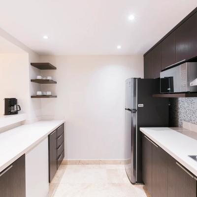 Junior Suite with 2 Queen Size Beds and Kitchenette Azul Ixtapa All Inclusive Beach Resort Convention Center Hotel Ixtapa Zihuatanejo Junior Suite with 2 Queen Size Beds and Kitchenette Azul Ixtapa All Inclusive Beach Resort Convention Center Hotel Ixtapa Zihuatanejo