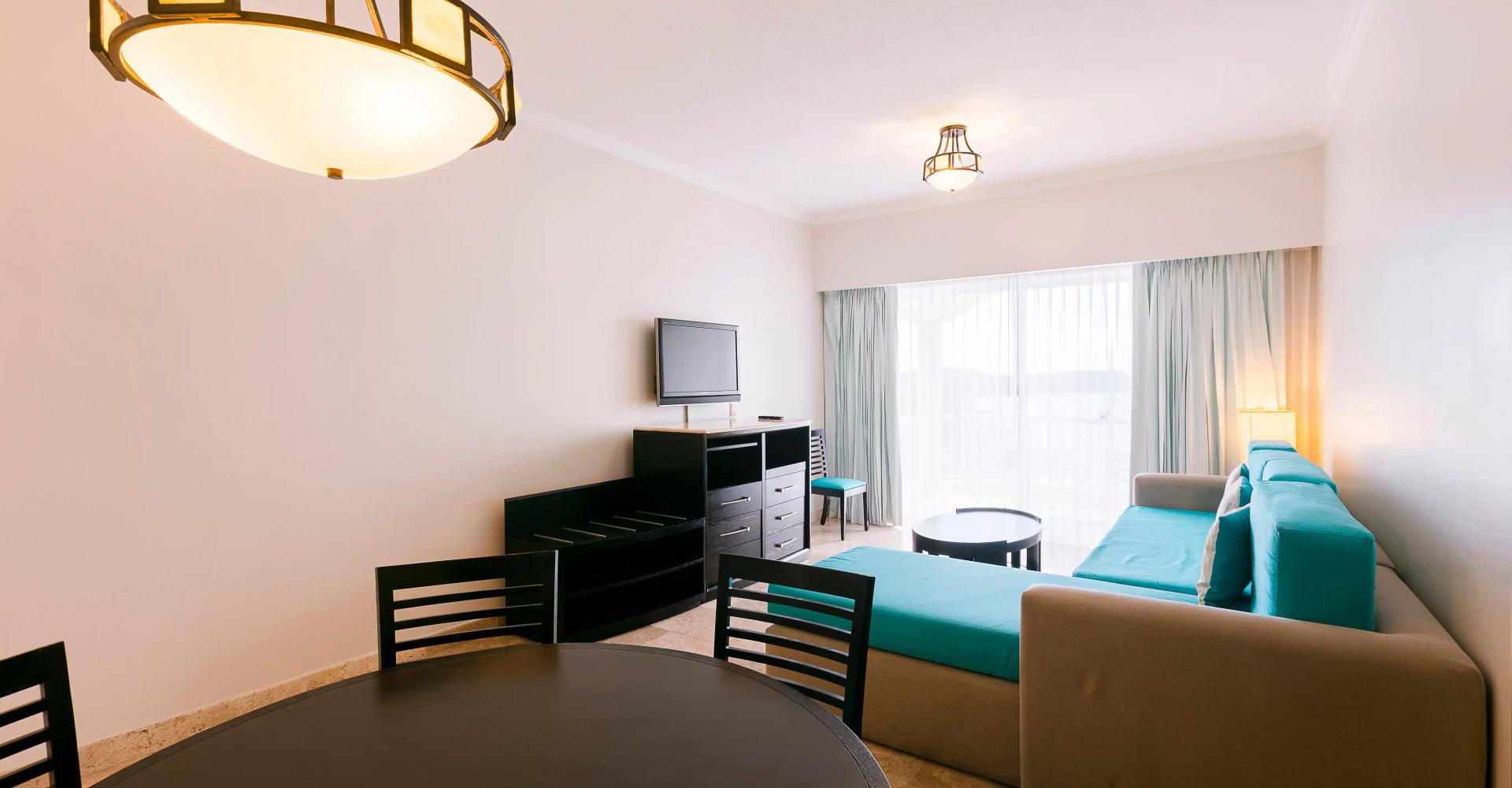 Junior Suite with 1 King Size Bed and Kitchenette Azul Ixtapa All Inclusive Beach Resort Convention Center Hotel Ixtapa Zihuatanejo Junior Suite with 1 King Size Bed and Kitchenette Azul Ixtapa All Inclusive Beach Resort Convention Center Hotel Ixtapa Zihuatanejo