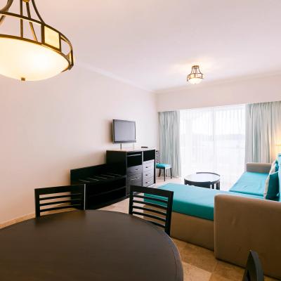 Junior Suite with 1 King Size Bed and Kitchenette Azul Ixtapa All Inclusive Beach Resort Convention Center Hotel Ixtapa Zihuatanejo Junior Suite with 1 King Size Bed and Kitchenette Azul Ixtapa All Inclusive Beach Resort Convention Center Hotel Ixtapa Zihuatanejo